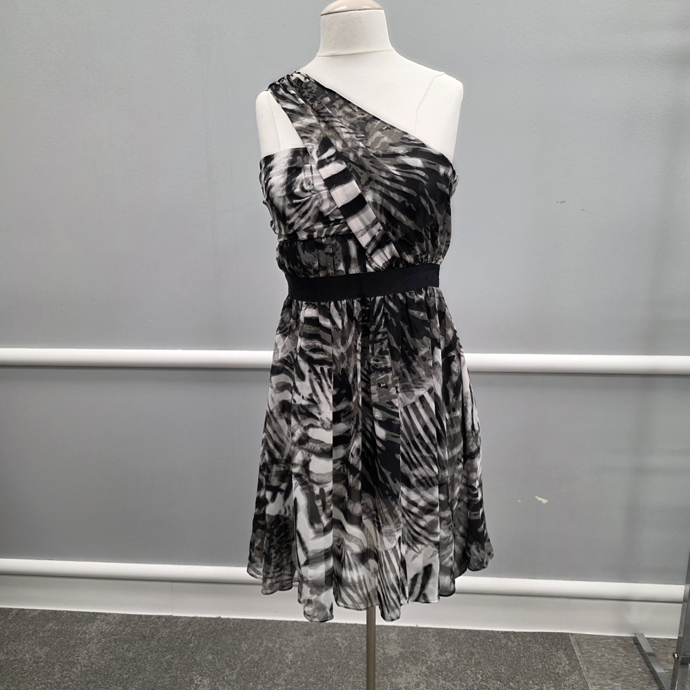 Vince Camuto Monochrome One-Shoulder Dress